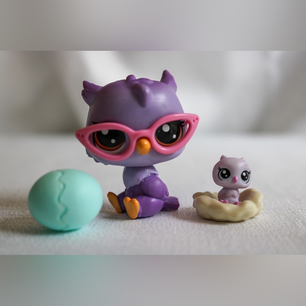 Littlest Pet Shop Series 1 (Oona Owler 1-77 and Nona Owler 1-78)
